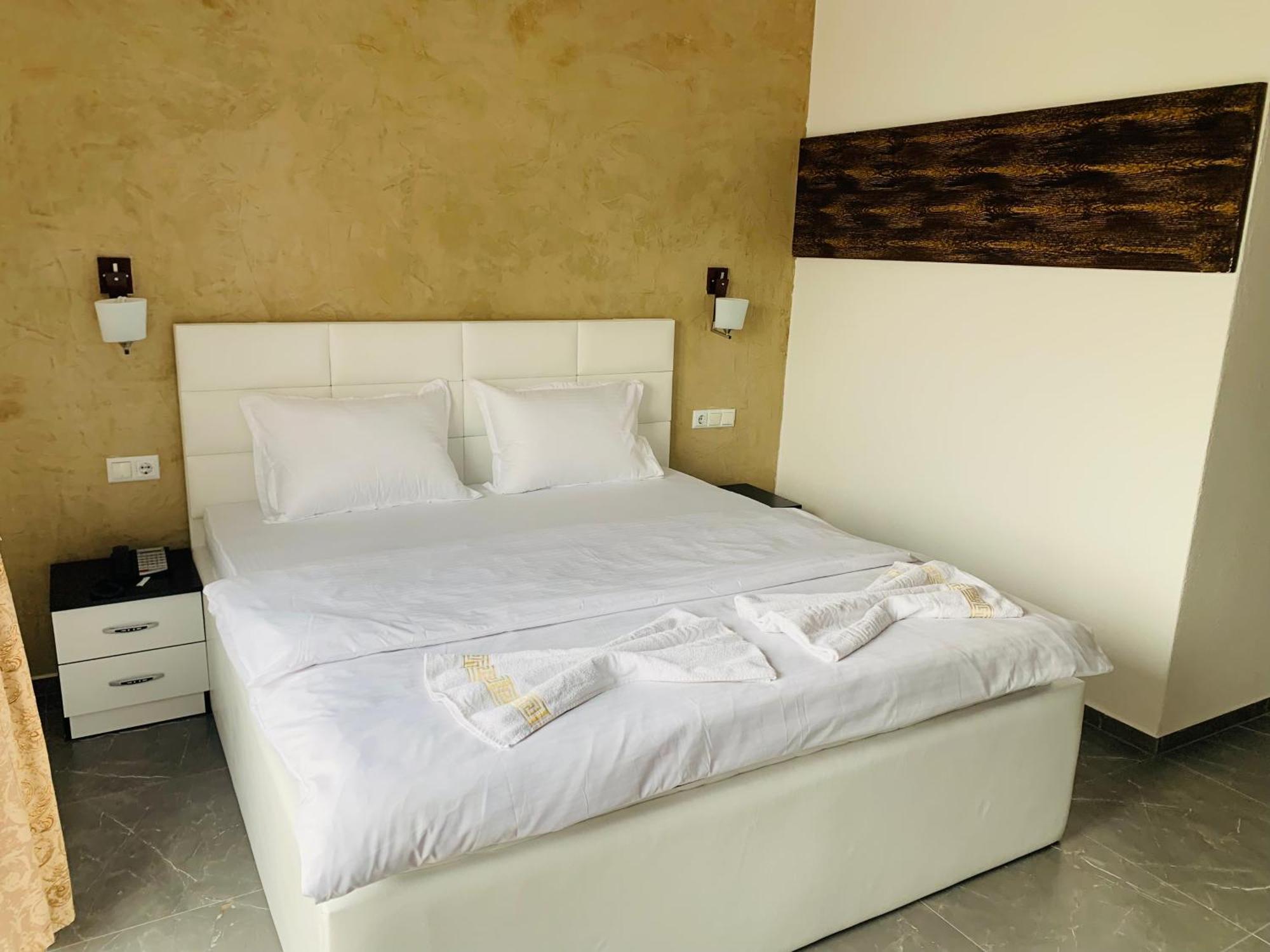 Hotel Albatros พริเซรน ภายนอก รูปภาพ